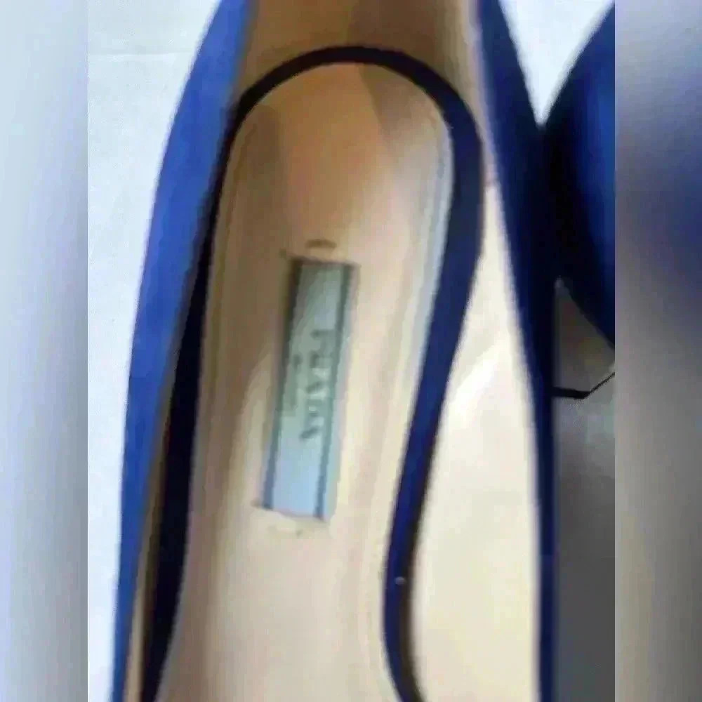 PRADA Calzature Donna Blue Suede Hexagon Heel Pumps, Size 38 - Picture 11 of 13